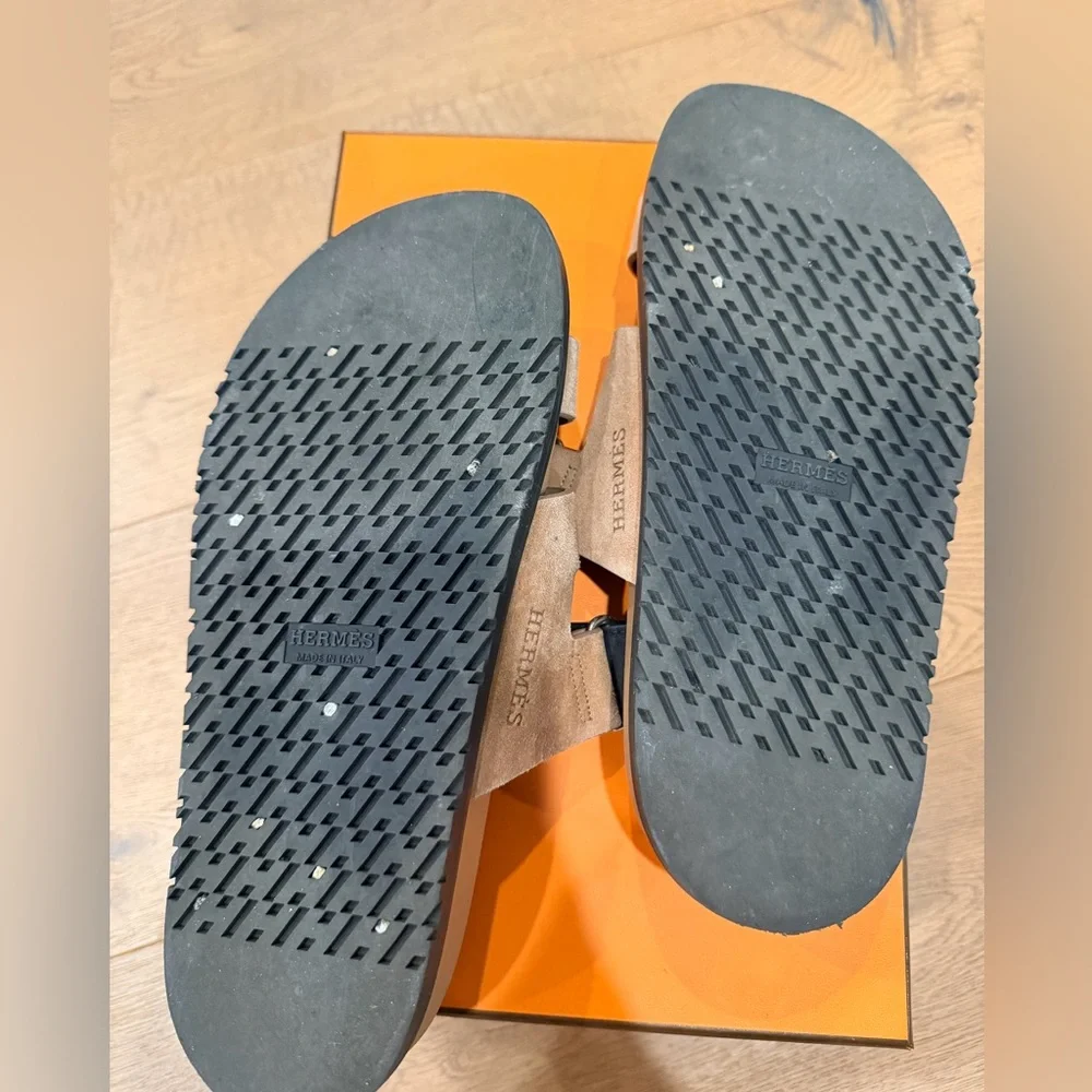 Hermes Chypre Sandals - Picture 2 of 8